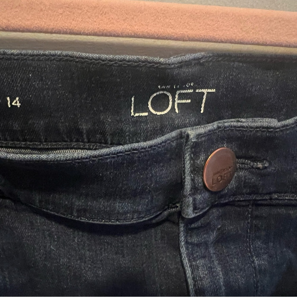 LOFT Women's Dark Wash Denim Skirt - Picture 3 of 4